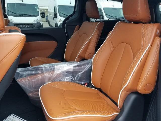 new 2026 Chrysler Pacifica car, priced at $51,942