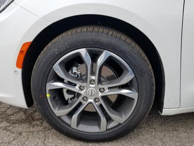 new 2026 Chrysler Pacifica car, priced at $51,942