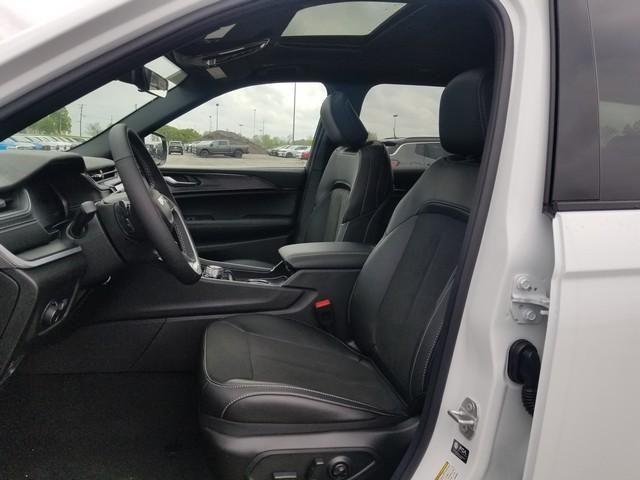 new 2025 Jeep Grand Cherokee L car, priced at $44,222