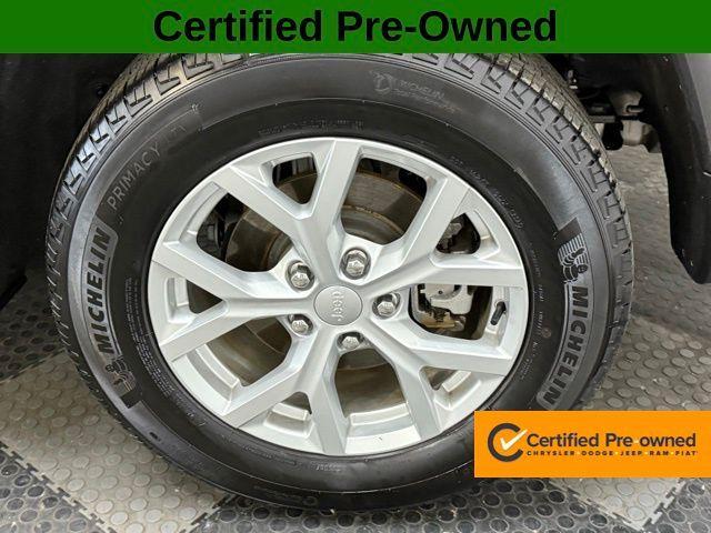 used 2023 Jeep Grand Cherokee car, priced at $33,289