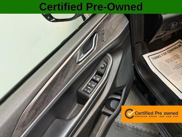 used 2023 Jeep Grand Cherokee car, priced at $33,289