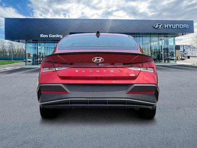 new 2025 Hyundai ELANTRA HEV car, priced at $25,595