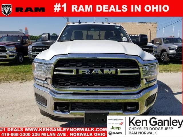new 2024 Ram 2500 car, priced at $43,989