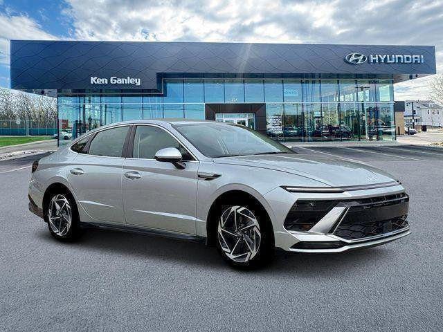 new 2026 Hyundai Sonata car, priced at $30,152