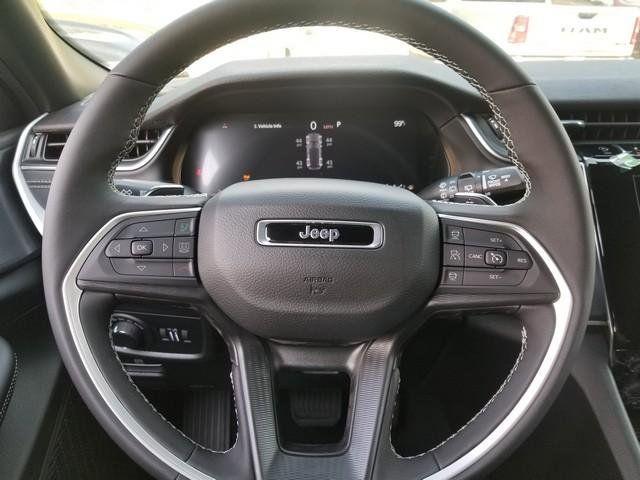 new 2025 Jeep Grand Cherokee car, priced at $38,765