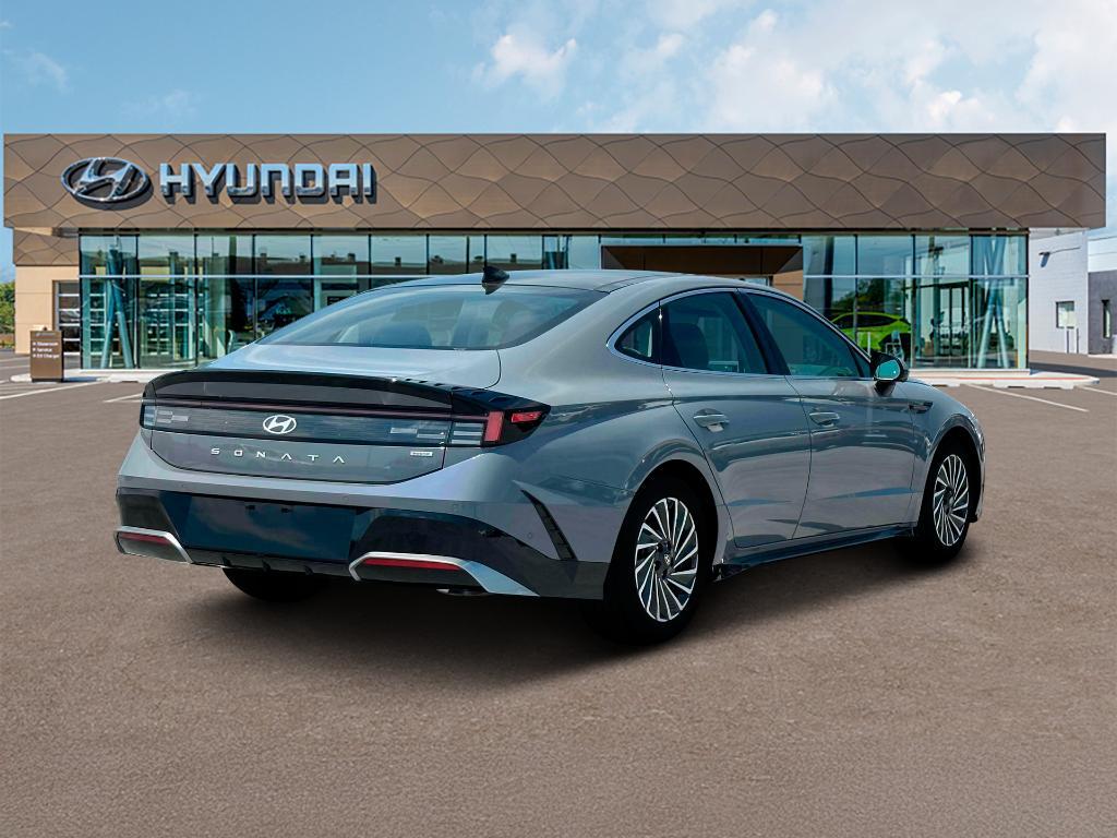 new 2025 Hyundai Sonata Hybrid car, priced at $39,629