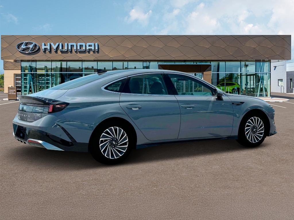 new 2025 Hyundai Sonata Hybrid car, priced at $39,629