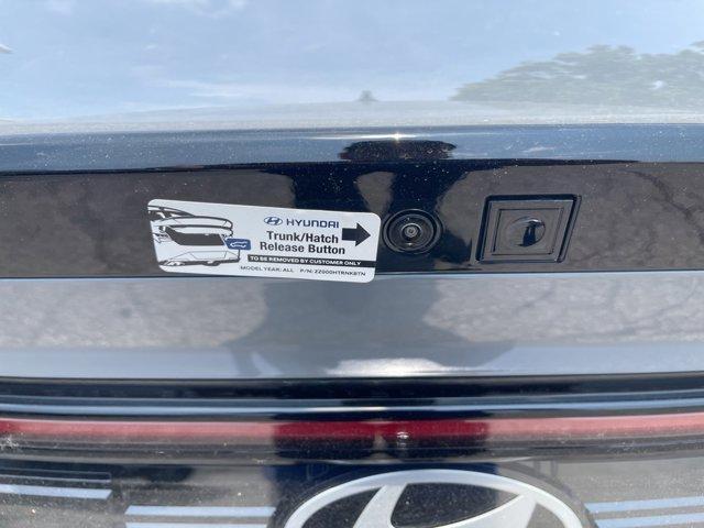new 2025 Hyundai Sonata Hybrid car, priced at $39,629