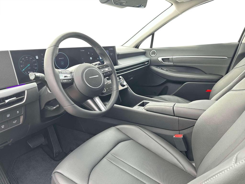 new 2025 Hyundai Sonata Hybrid car, priced at $39,629