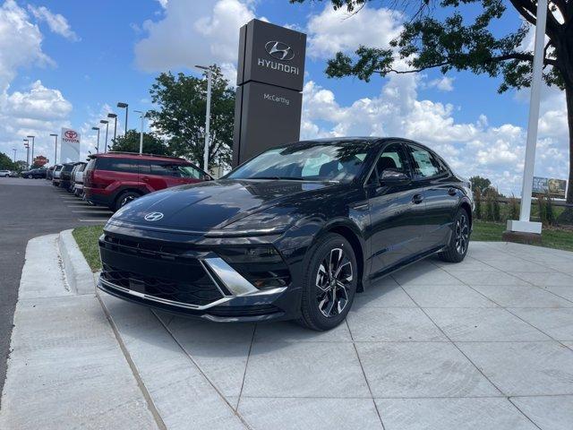 new 2025 Hyundai Sonata car, priced at $30,697