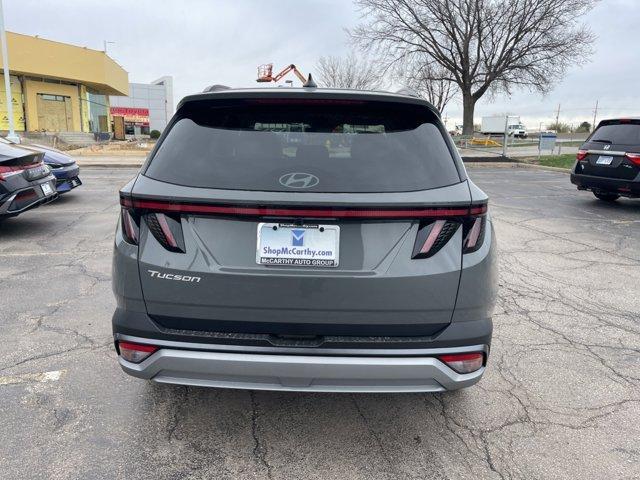 new 2025 Hyundai Tucson car, priced at $33,356