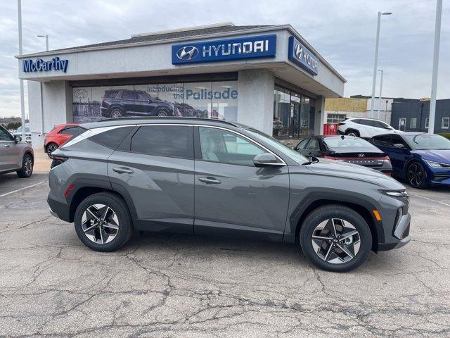 new 2025 Hyundai Tucson car, priced at $33,356