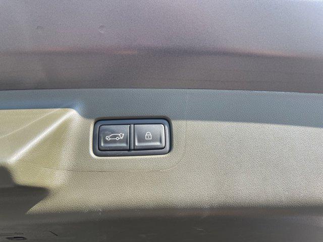 new 2025 Hyundai Santa Fe car, priced at $50,904