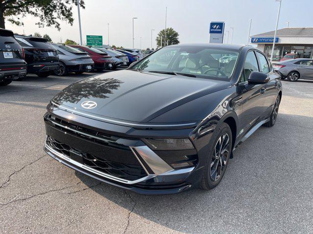 new 2024 Hyundai Sonata car, priced at $25,650