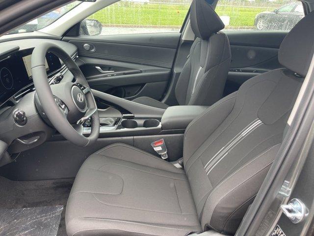 new 2025 Hyundai Elantra car, priced at $27,727