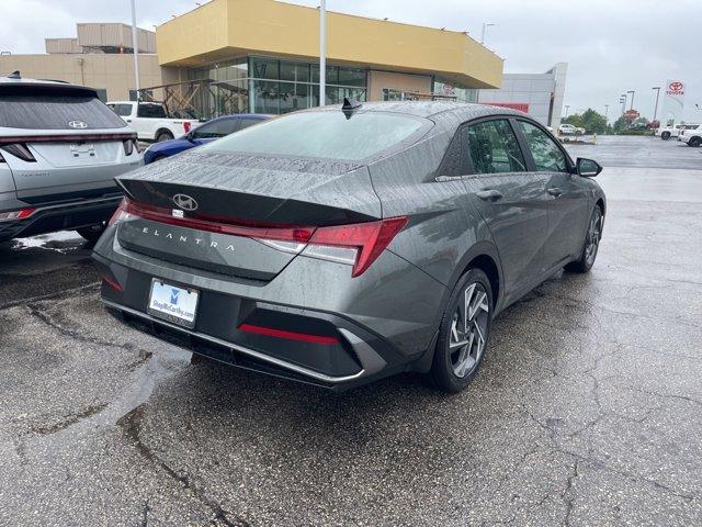 new 2025 Hyundai Elantra car, priced at $27,727