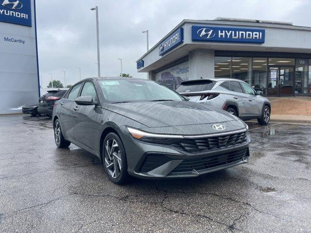 new 2025 Hyundai Elantra car, priced at $27,727