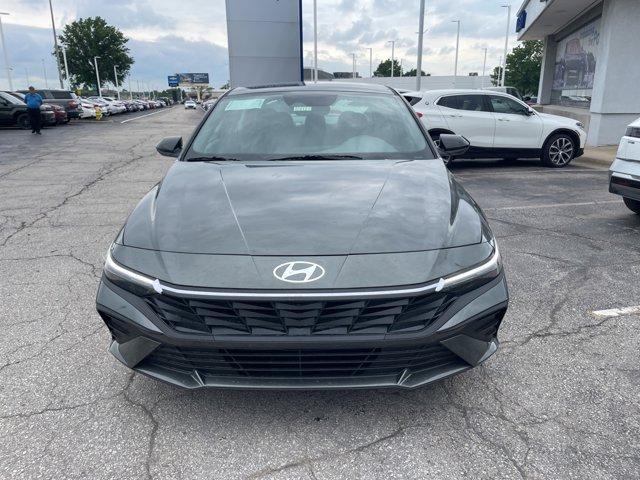 new 2025 Hyundai Elantra car, priced at $25,734