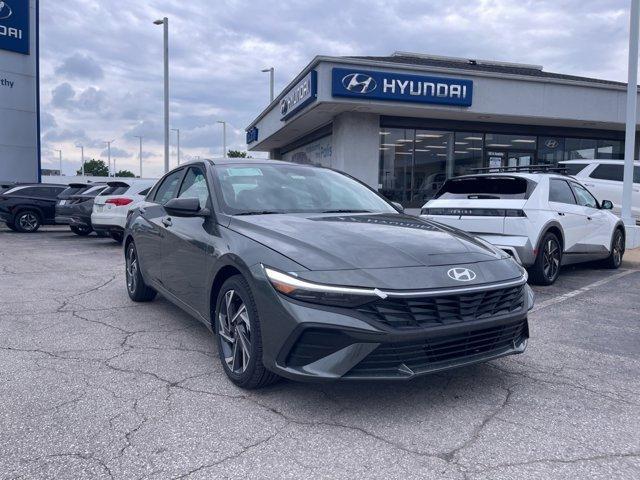 new 2025 Hyundai Elantra car, priced at $25,734