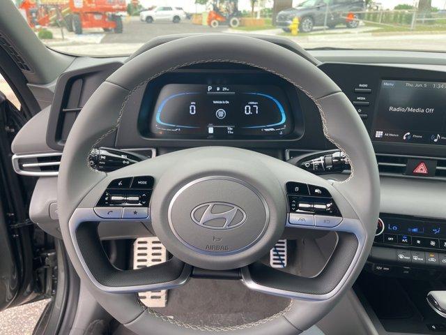 new 2025 Hyundai Elantra car, priced at $25,734