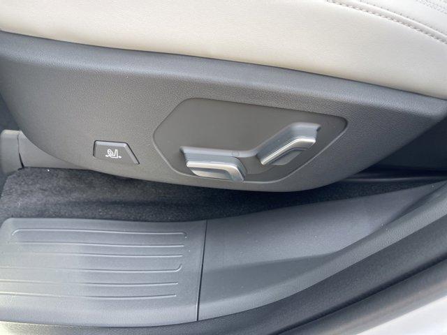 new 2025 Hyundai SANTA FE HEV car, priced at $51,394