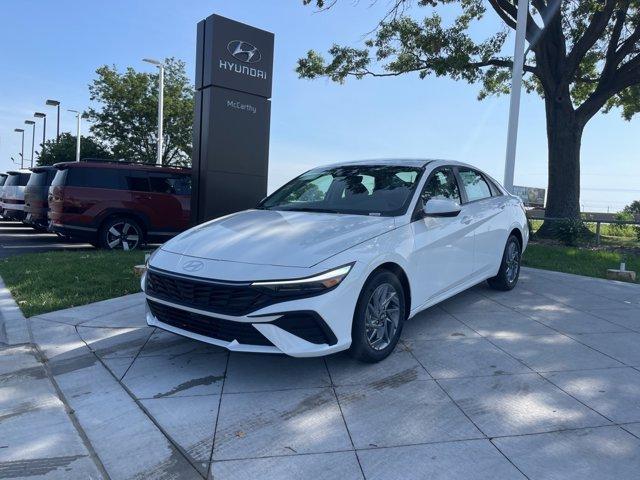 new 2025 Hyundai ELANTRA HEV car, priced at $28,415