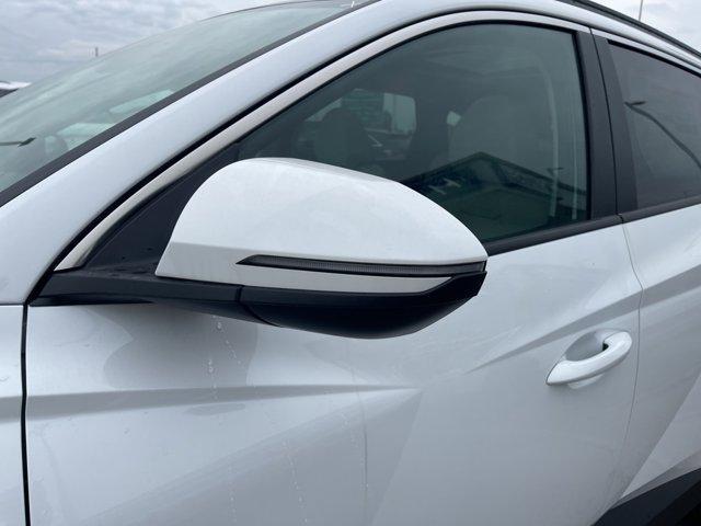 new 2025 Hyundai TUCSON Hybrid car, priced at $39,699