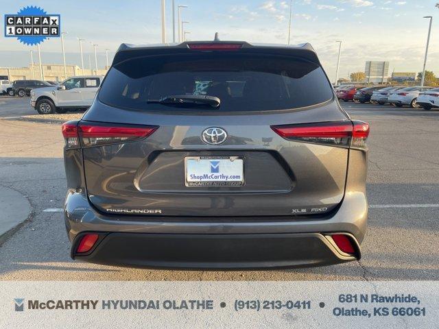 used 2022 Toyota Highlander car, priced at $25,500