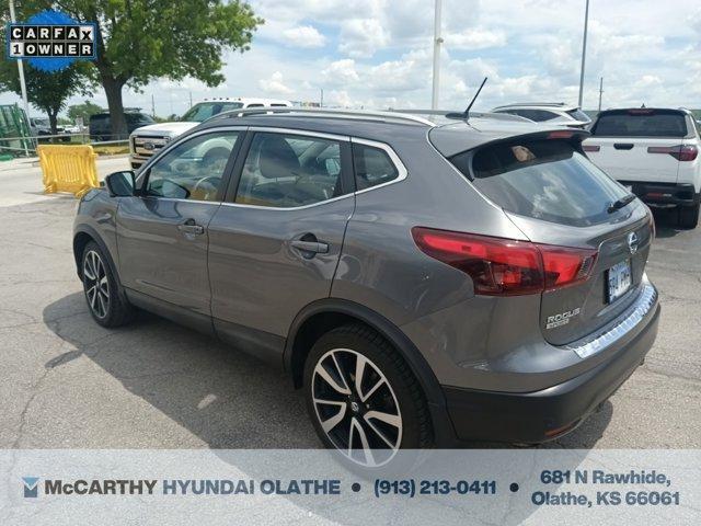 used 2019 Nissan Rogue Sport car, priced at $19,354