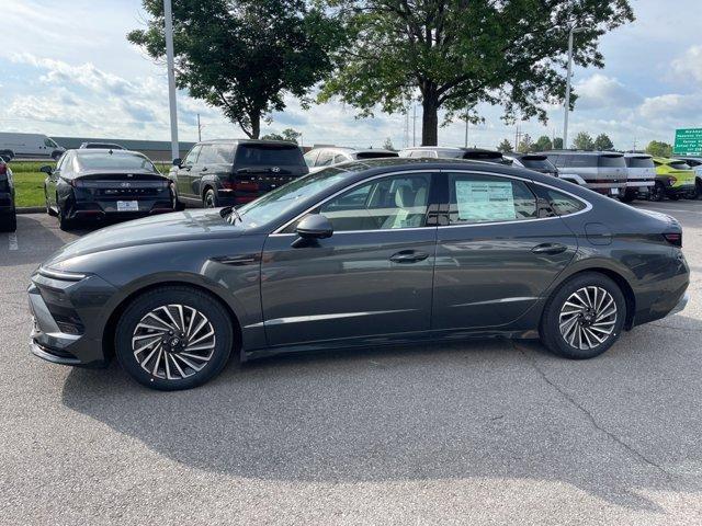 new 2024 Hyundai Sonata Hybrid car, priced at $38,890