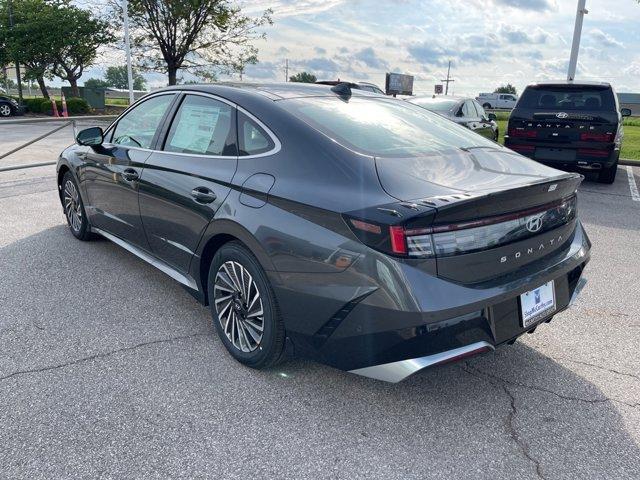 new 2024 Hyundai Sonata Hybrid car, priced at $38,890