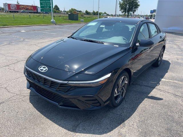 new 2025 Hyundai Elantra car, priced at $25,734