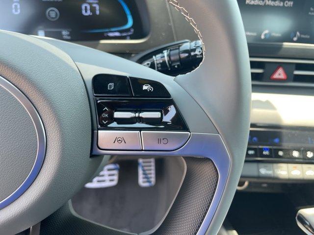 new 2025 Hyundai Elantra car, priced at $25,734