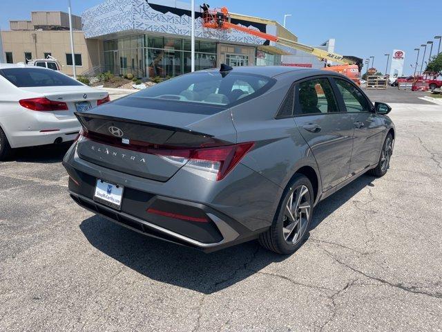 new 2025 Hyundai Elantra car, priced at $25,734