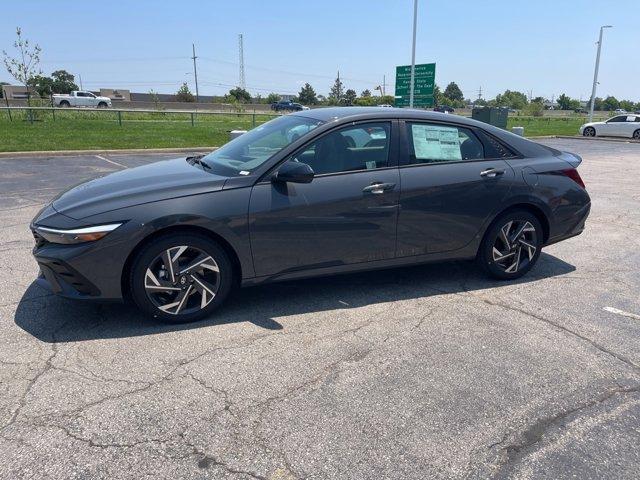 new 2025 Hyundai Elantra car, priced at $25,734
