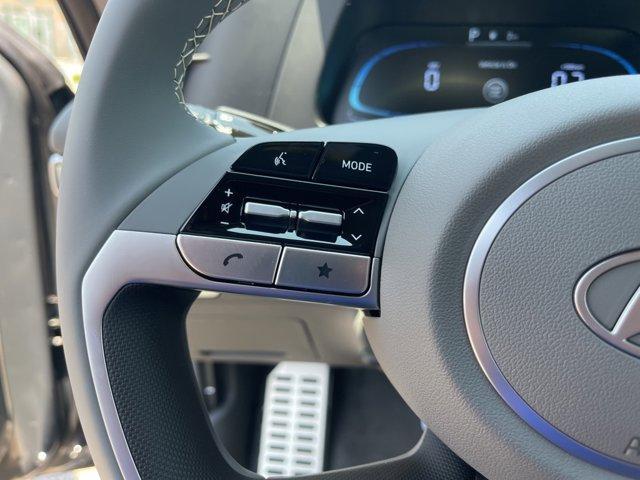 new 2025 Hyundai Elantra car, priced at $25,734
