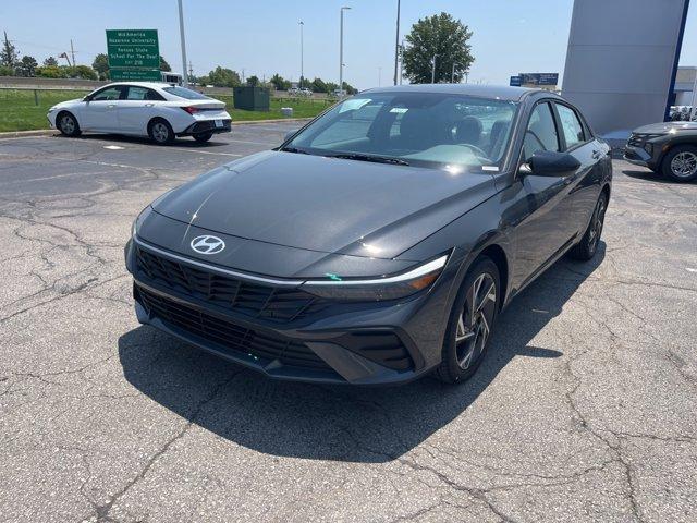 new 2025 Hyundai Elantra car, priced at $25,734