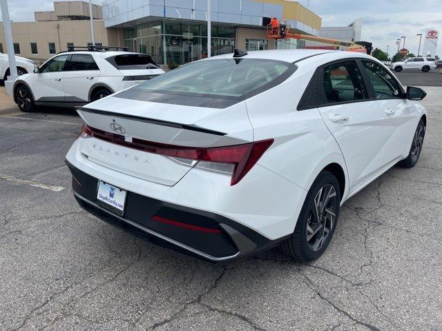 new 2025 Hyundai Elantra car, priced at $26,239