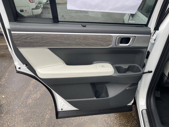new 2025 Hyundai Santa Fe car, priced at $45,781