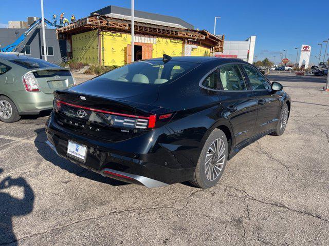 new 2024 Hyundai Sonata Hybrid car, priced at $34,750