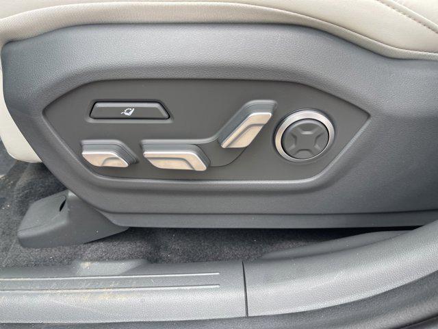 new 2025 Hyundai Santa Fe car, priced at $48,533