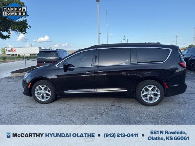 used 2017 Chrysler Pacifica car, priced at $16,750
