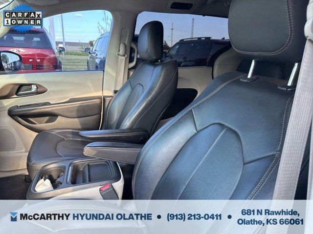 used 2017 Chrysler Pacifica car, priced at $16,750