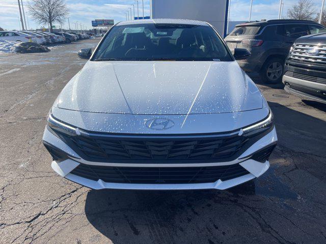 new 2025 Hyundai Elantra car, priced at $23,631