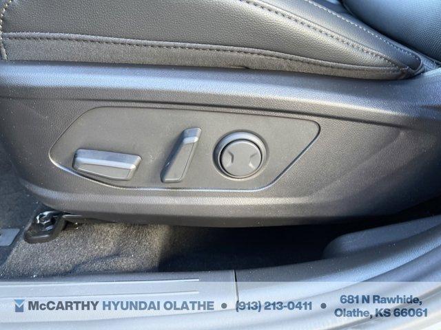 used 2024 Hyundai Santa Cruz car, priced at $39,700