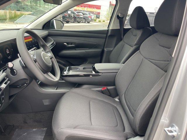 new 2025 Hyundai TUCSON Hybrid car, priced at $35,718