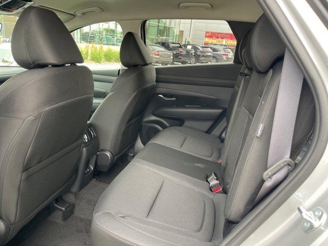 new 2025 Hyundai TUCSON Hybrid car, priced at $35,718