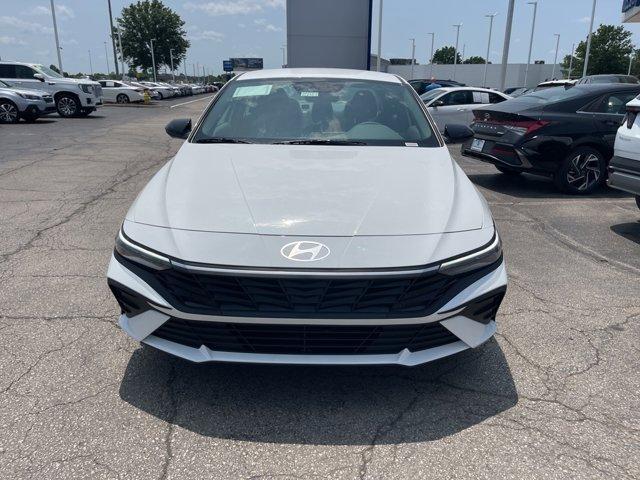 new 2025 Hyundai Elantra car, priced at $26,219