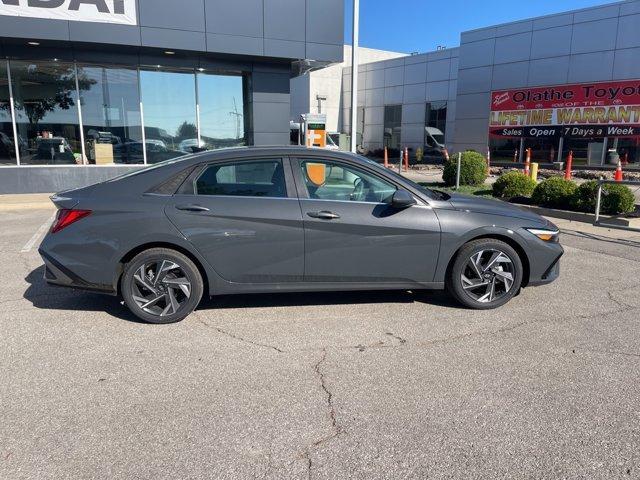 new 2024 Hyundai Elantra car, priced at $26,463