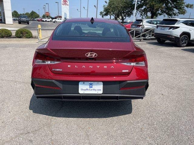 new 2024 Hyundai Elantra HEV car, priced at $27,965